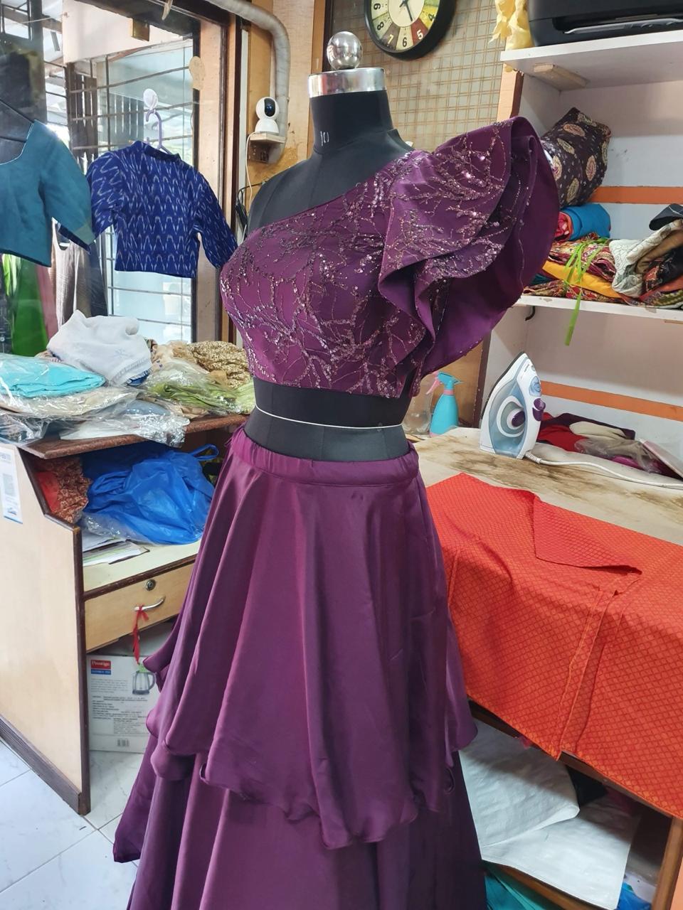 Mehak Fashion Boutique Logo